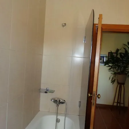 Vakantiehuis With Swimming Pool